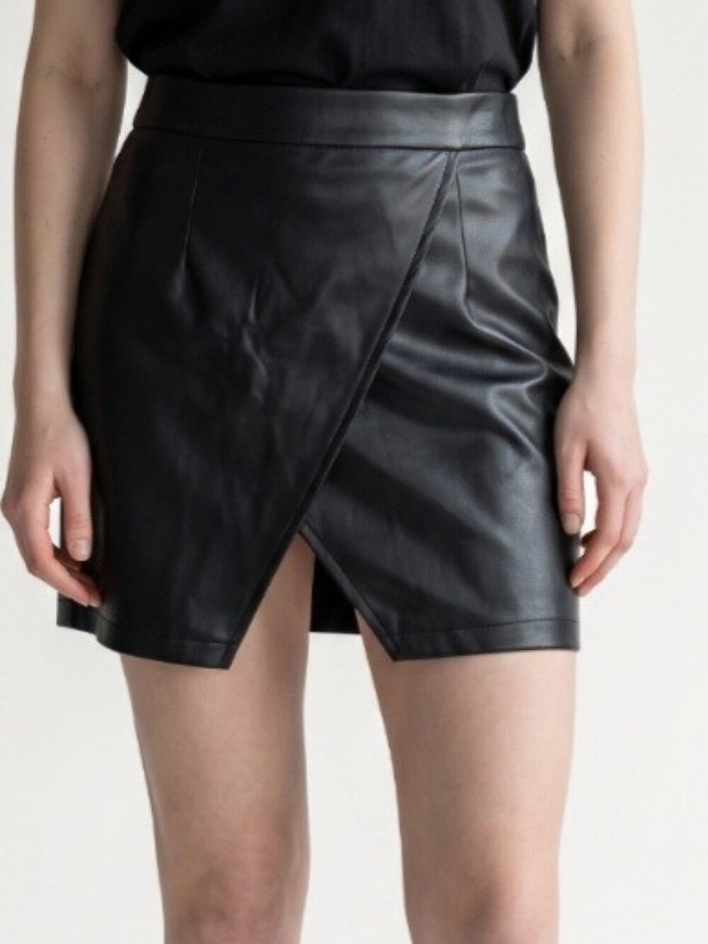 Mini Skirt (Faux Leather)